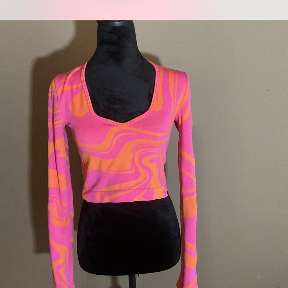 Prozis Pink and Orange Swirl Blouse
